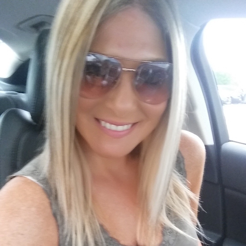 Meet your Posher, Jenn